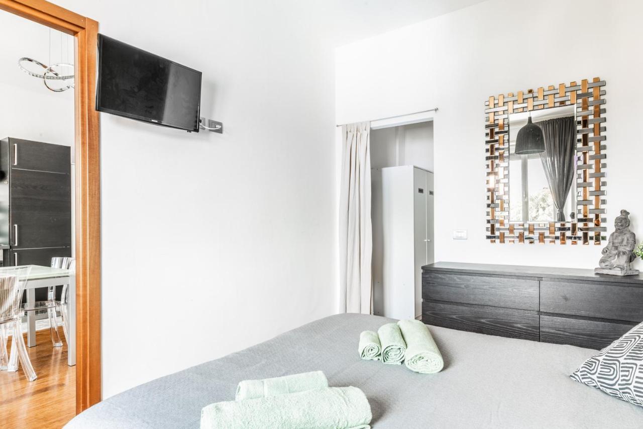 'Tribal House' Sansiro-Rhofiera-Duomo Apartment Milano Ngoại thất bức ảnh