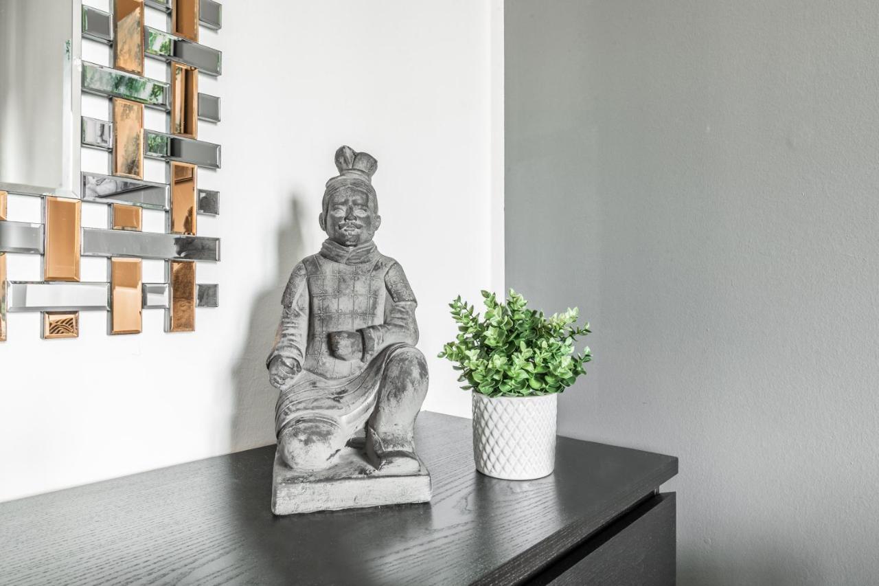 'Tribal House' Sansiro-Rhofiera-Duomo Apartment Milano Ngoại thất bức ảnh