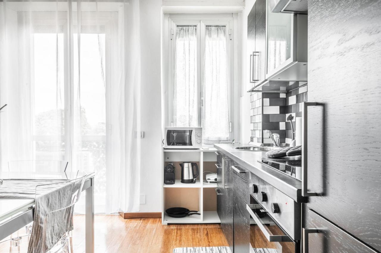 'Tribal House' Sansiro-Rhofiera-Duomo Apartment Milano Ngoại thất bức ảnh